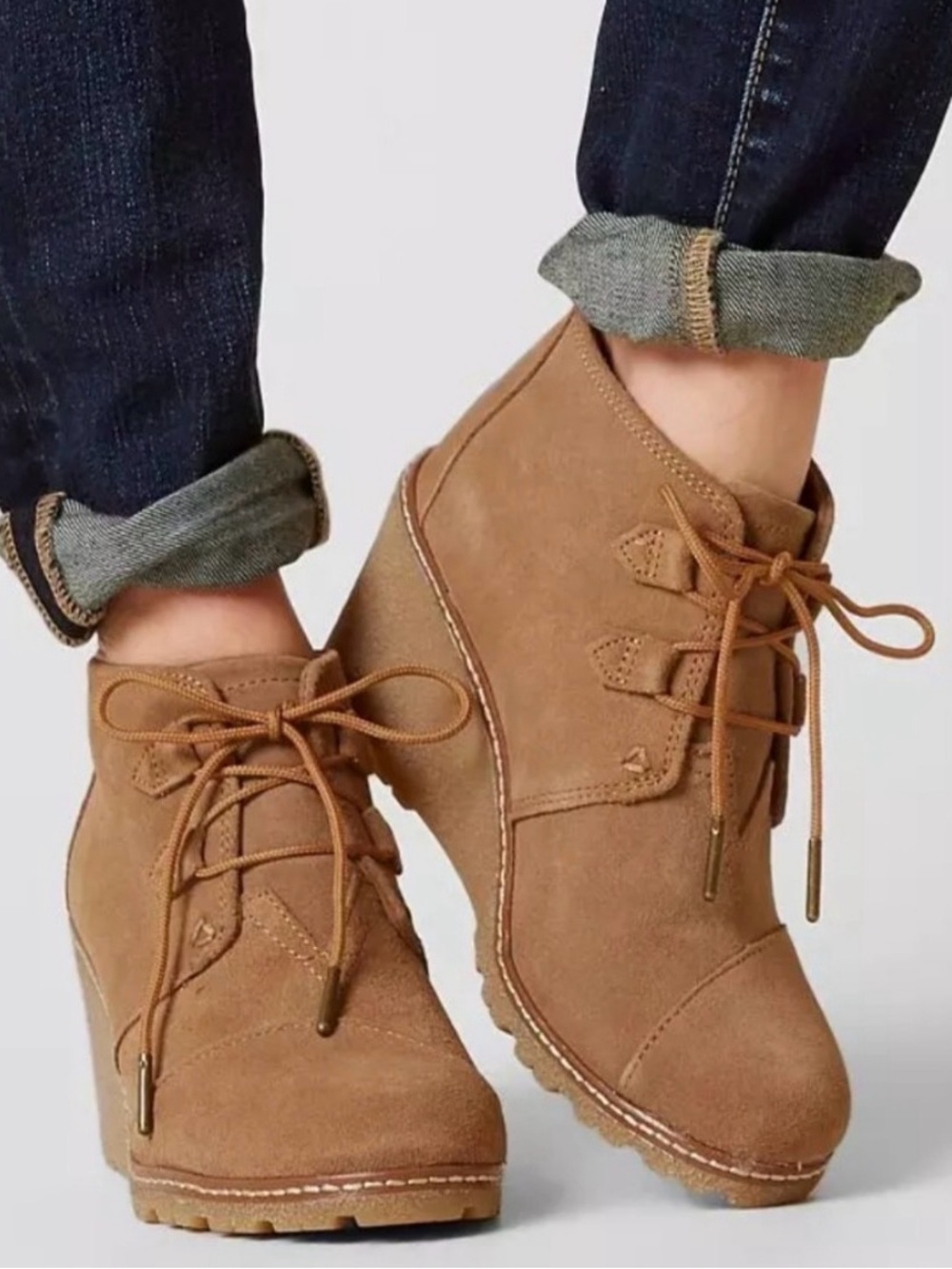 Tom’s Desert Wedge Boot